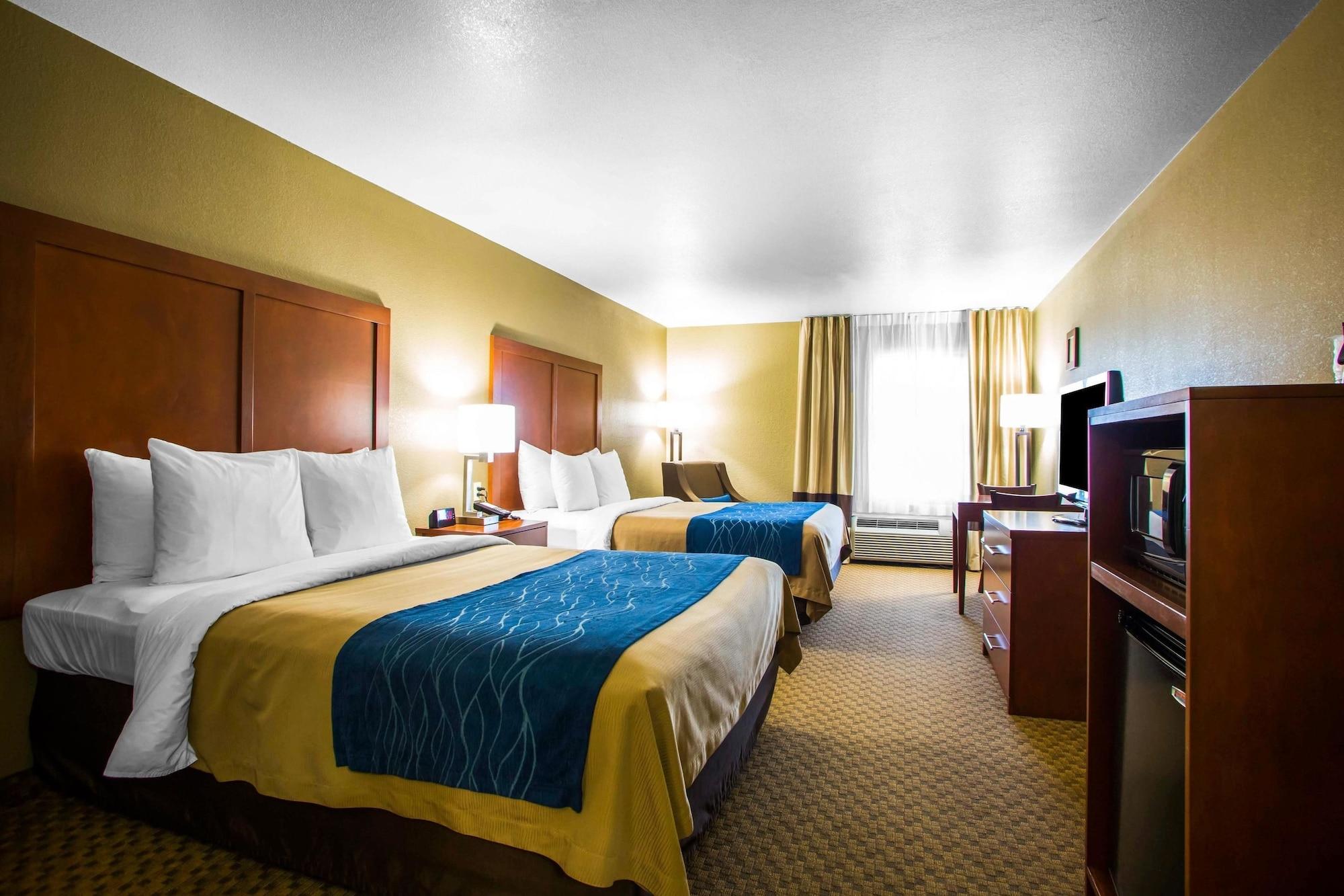 Comfort & I-44 Hotel 2*