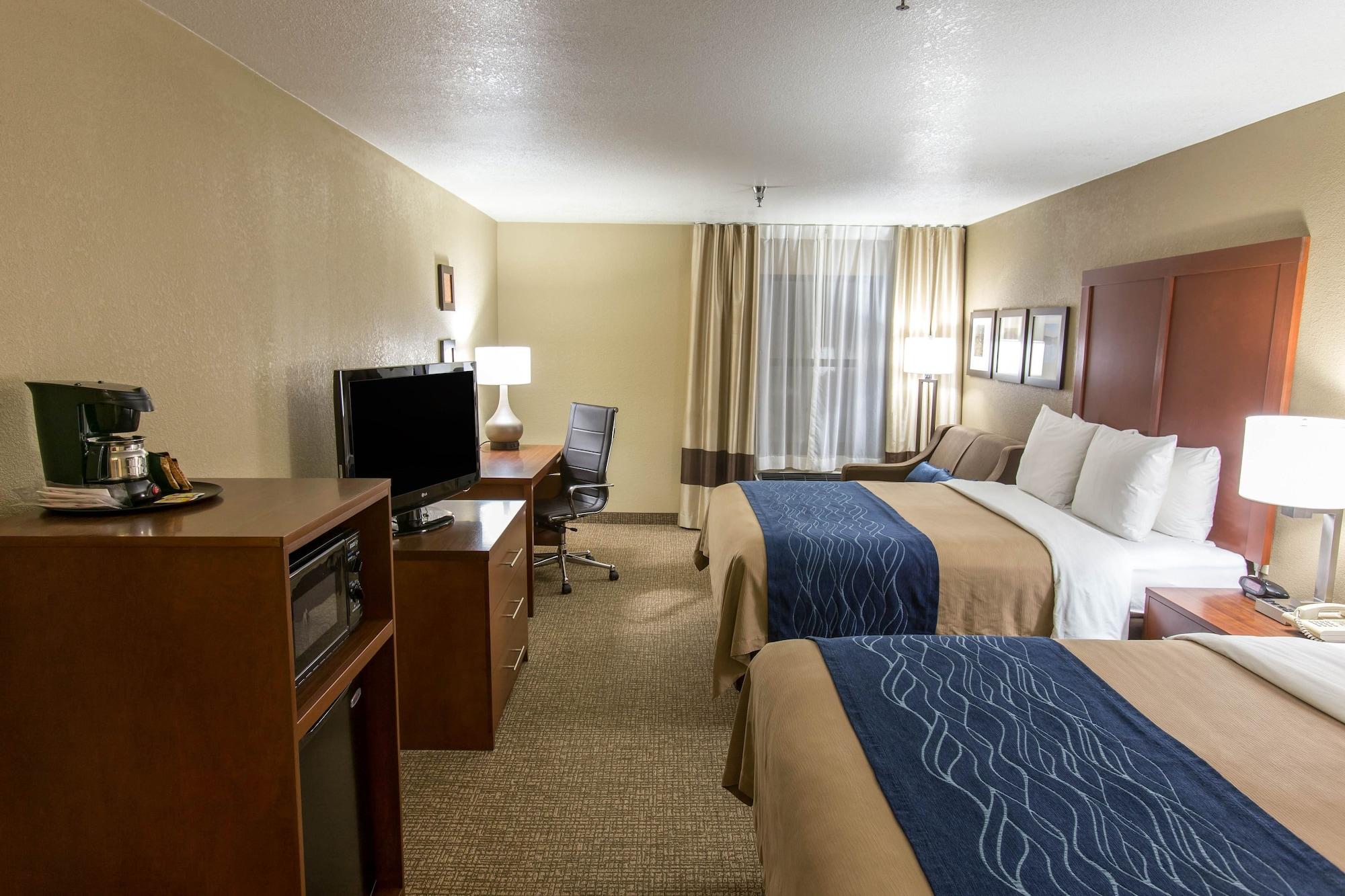 Comfort & I-44 Hotel