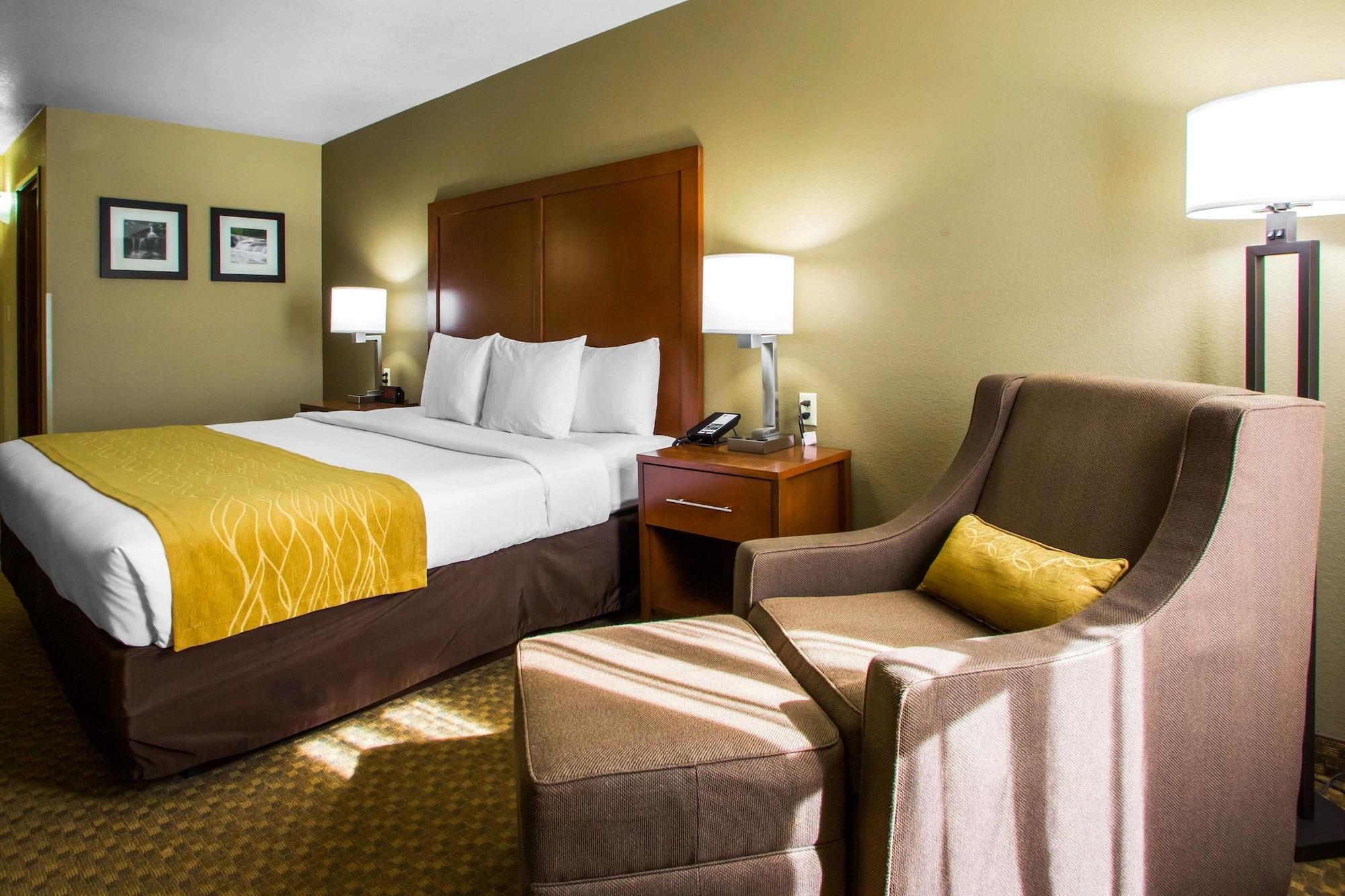 Comfort & I-44 Hotel